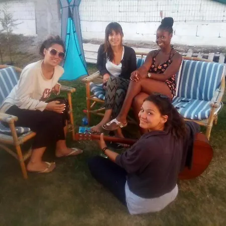 Nuevo Coruna Backpackers 호스텔 카르바요