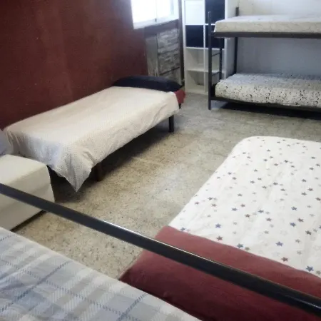 Nuevo Coruna Backpackers 카르바요